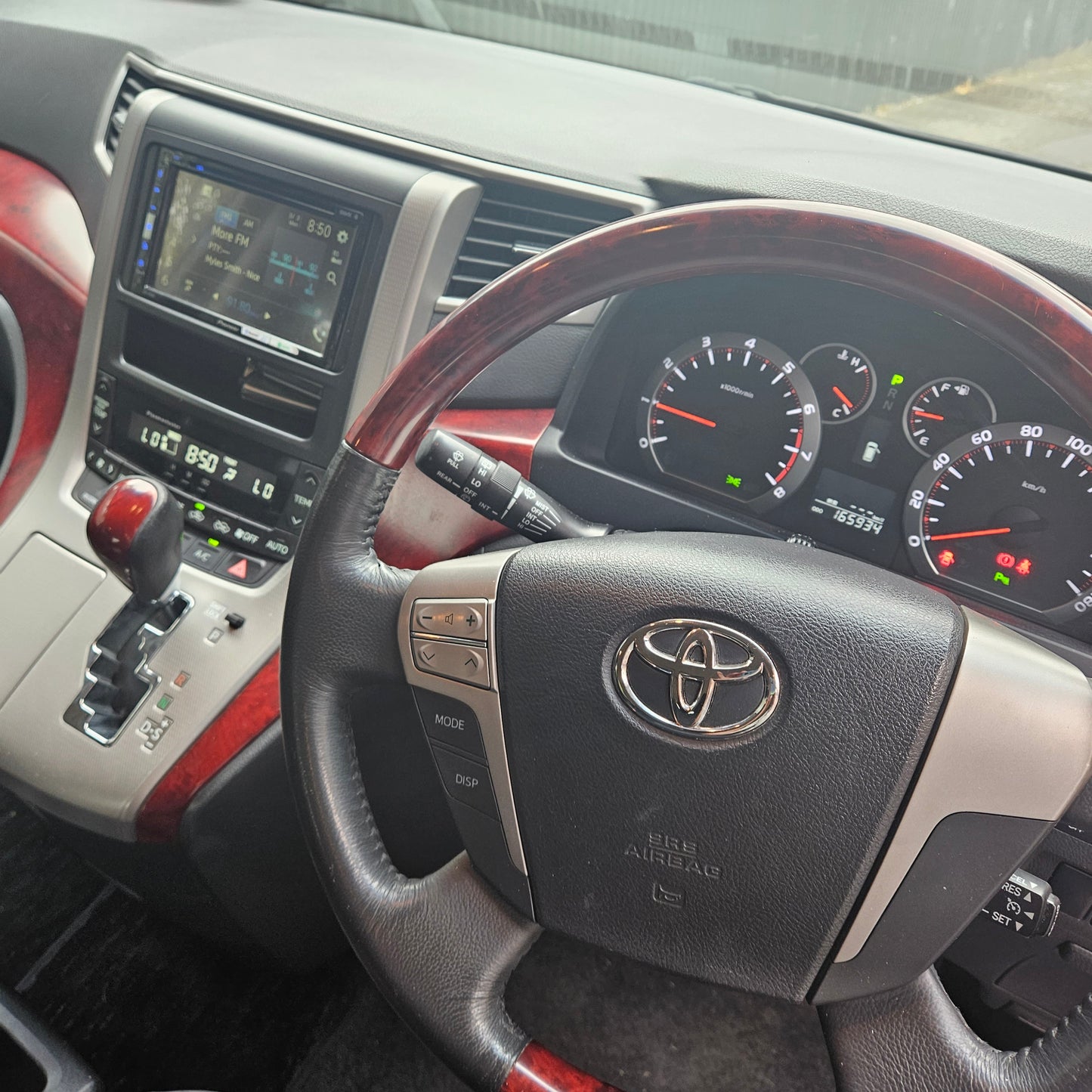 Toyota Alphard/Vellfire Camper Van