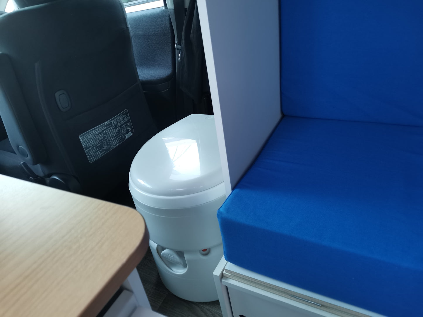 Toyota Alphard/Vellfire Camper Van