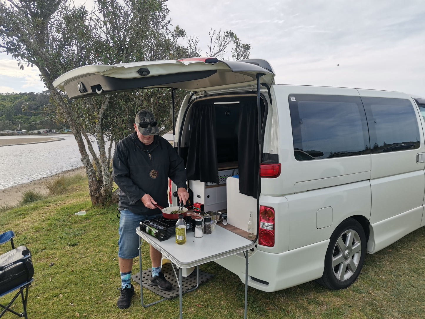 Toyota Alphard/Vellfire Camper Van
