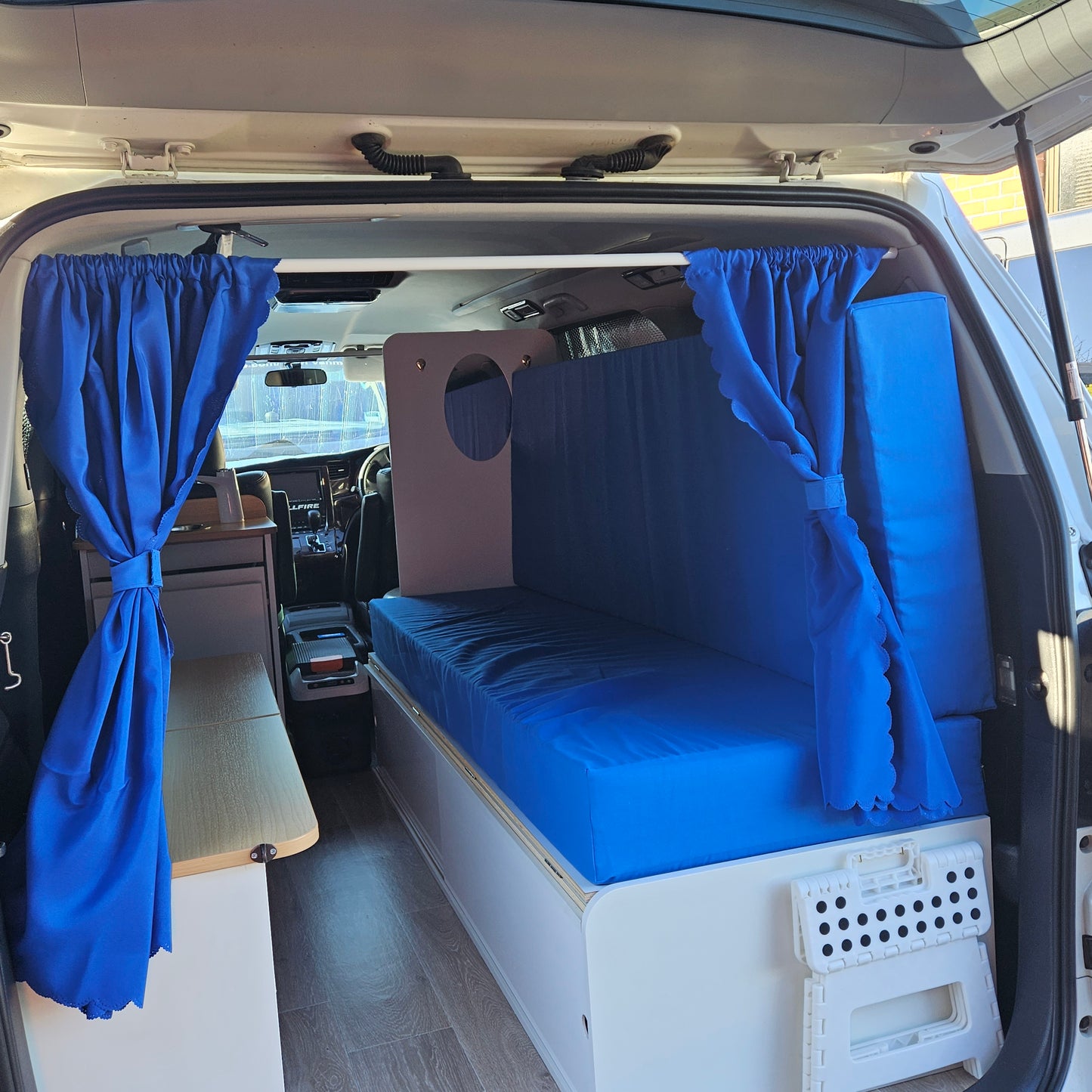 Toyota Alphard/Vellfire Camper Van