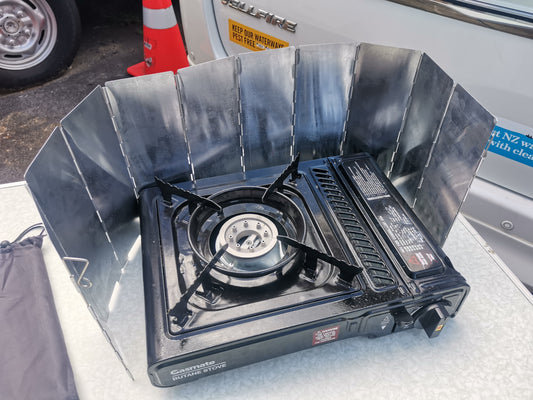 Camping for cooking Windshield